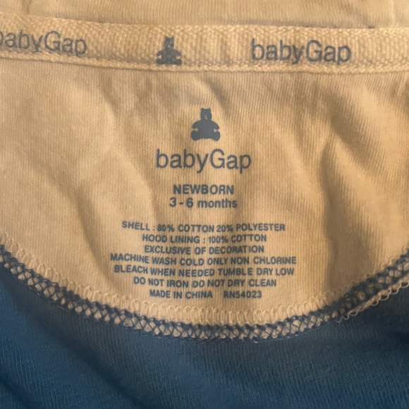 Baby Gap Outfit. Light Blue Hoodie with Shorts. Newborn Size 3-6 Months. - Picture 8 of 10